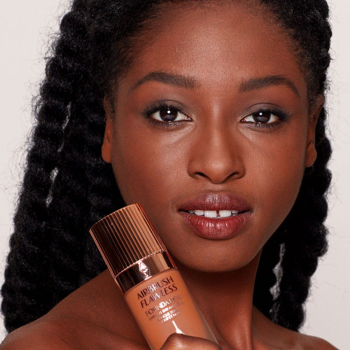 AIRBRUSH FLAWLESS FOUNDATION