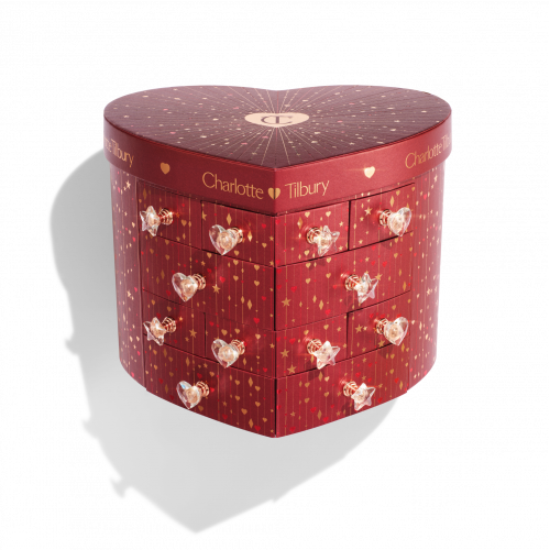 CHARLOTTE'S BEAUTY TREASURE CHEST OF LOVE
