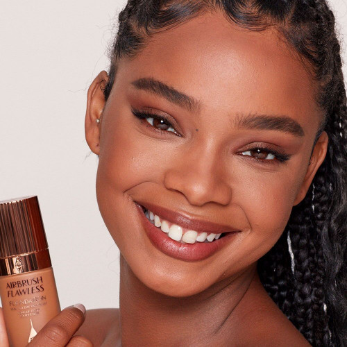 AIRBRUSH FLAWLESS FOUNDATION