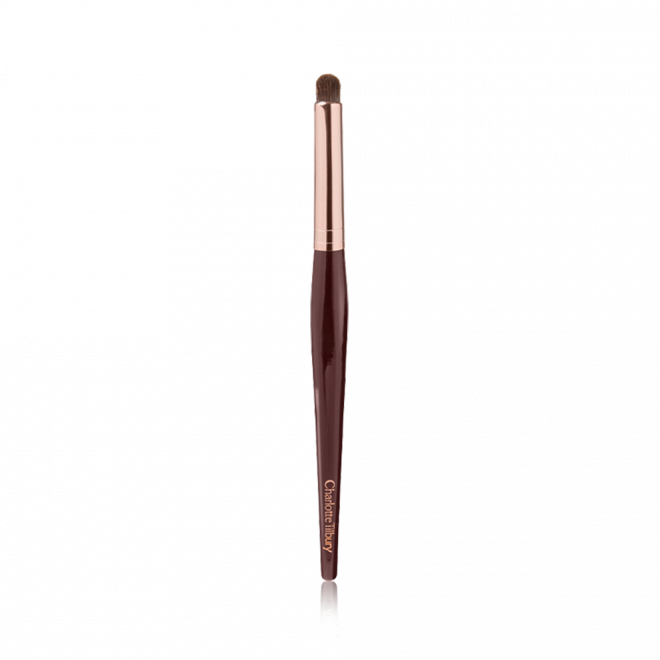 EYE SMUDGER BRUSH