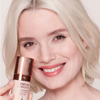 AIRBRUSH FLAWLESS FOUNDATION