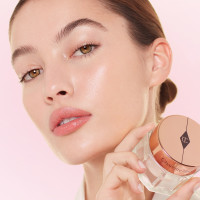CHARLOTTE'S MAGIC CREAM